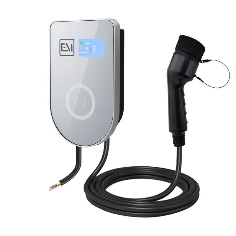 Pengisi daya mobil listrik 220v