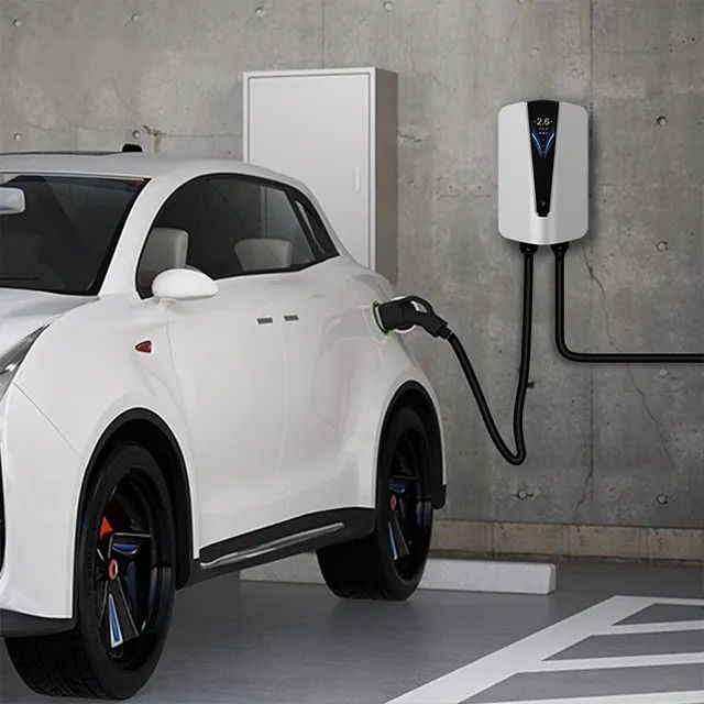 7 Kilowatt Tipe 1 J1772 PC High Flame Retardant Fuel Wall Mounted EV Charger