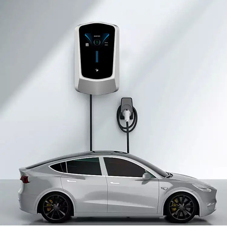 4.3 Inch Screen 11kw 22kw Wall Mounted Car Charging Points Dengan Kabel 5 Meter