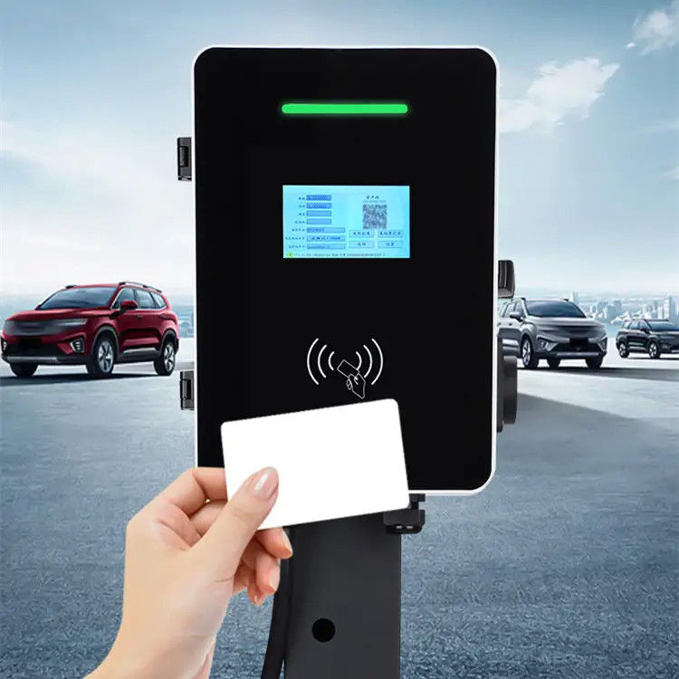 Tipe 2 Double Guns 5m Kabel dinding dipasang EV Charging Station Layar LCD