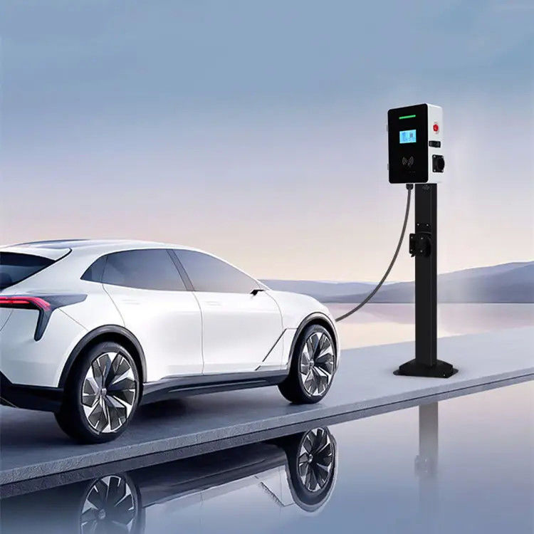 Single Gun Type2 7 Kilowatts Wall Mounted EV Charging Station Layar LCD