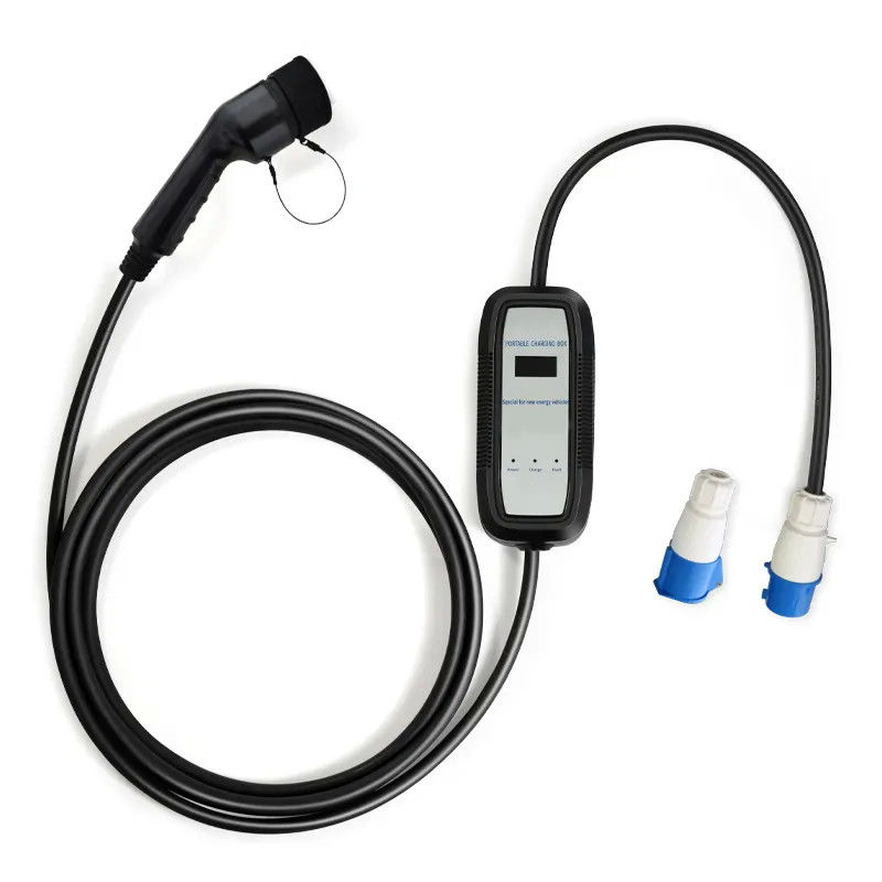 Lampu tahan petir 32A Tipe 1 dan Tipe 2 Portable AC EV Charger Dengan Layar
