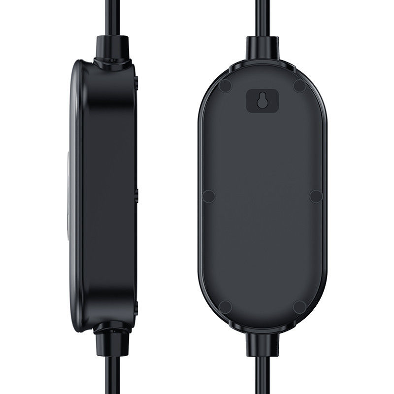 Plug And Charge SAE J1772 Plug 240V Portable EV Charging Station Disesuaikan Kabel