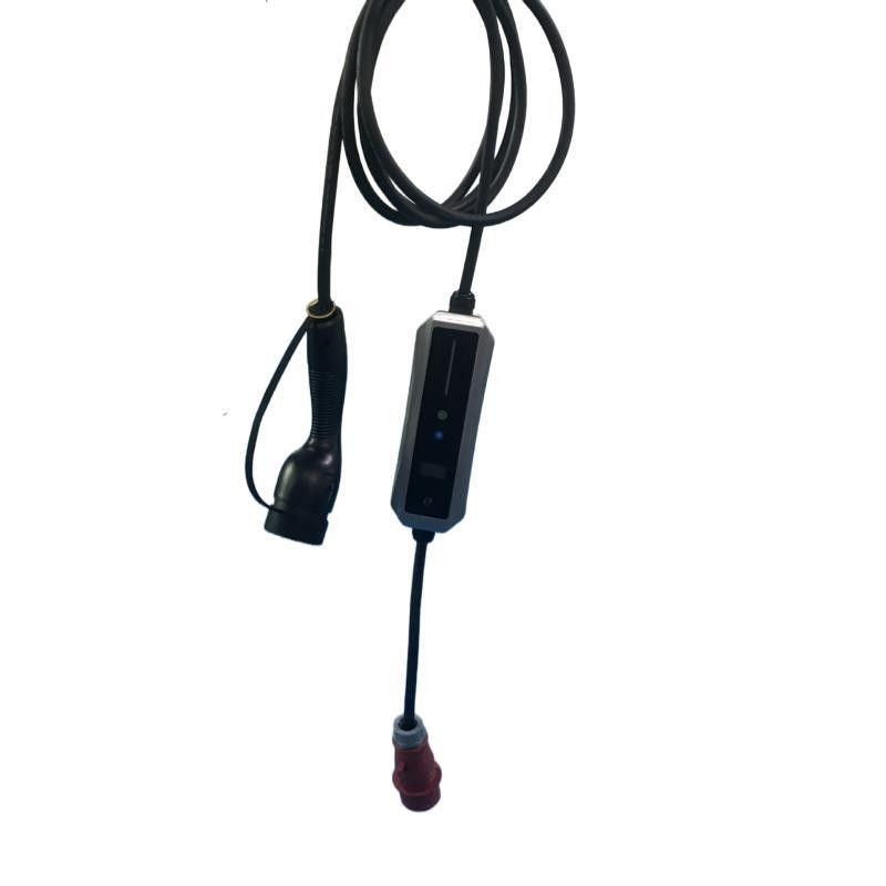 Tipe 1 16A / 32A LED Screen Portable AC EV Charger Dengan CEE Plug